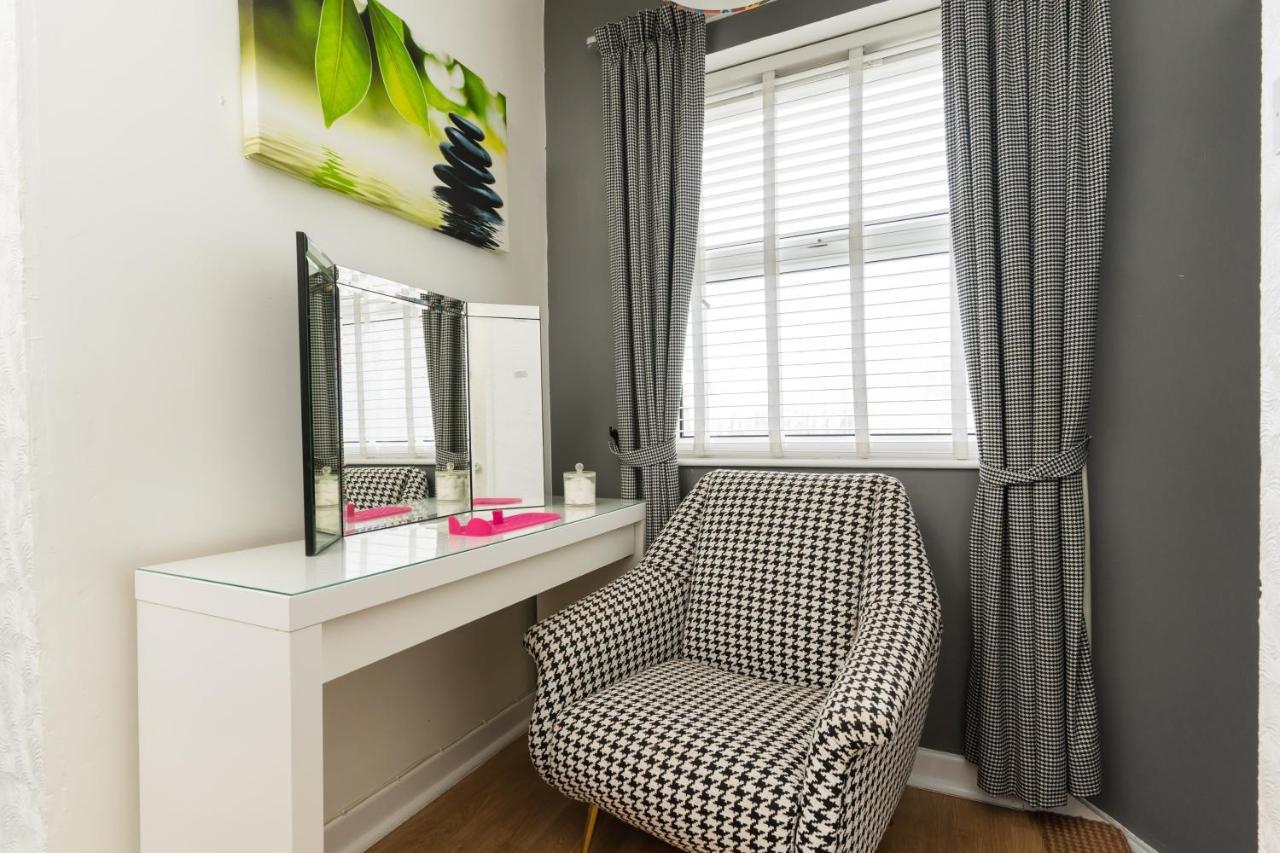 Sea View Ar Lan Y Mor Luxury Apartment 애버리스트위스 외부 사진