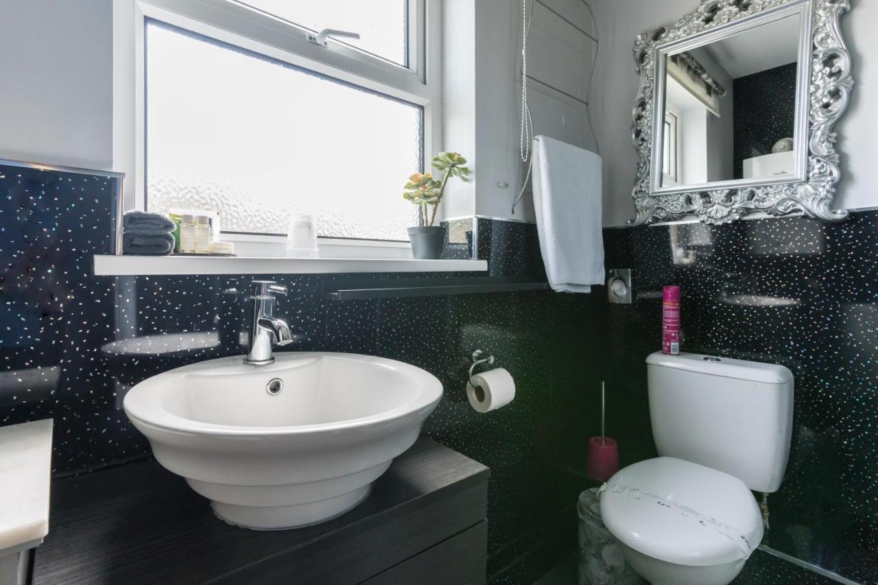Sea View Ar Lan Y Mor Luxury Apartment 애버리스트위스 외부 사진